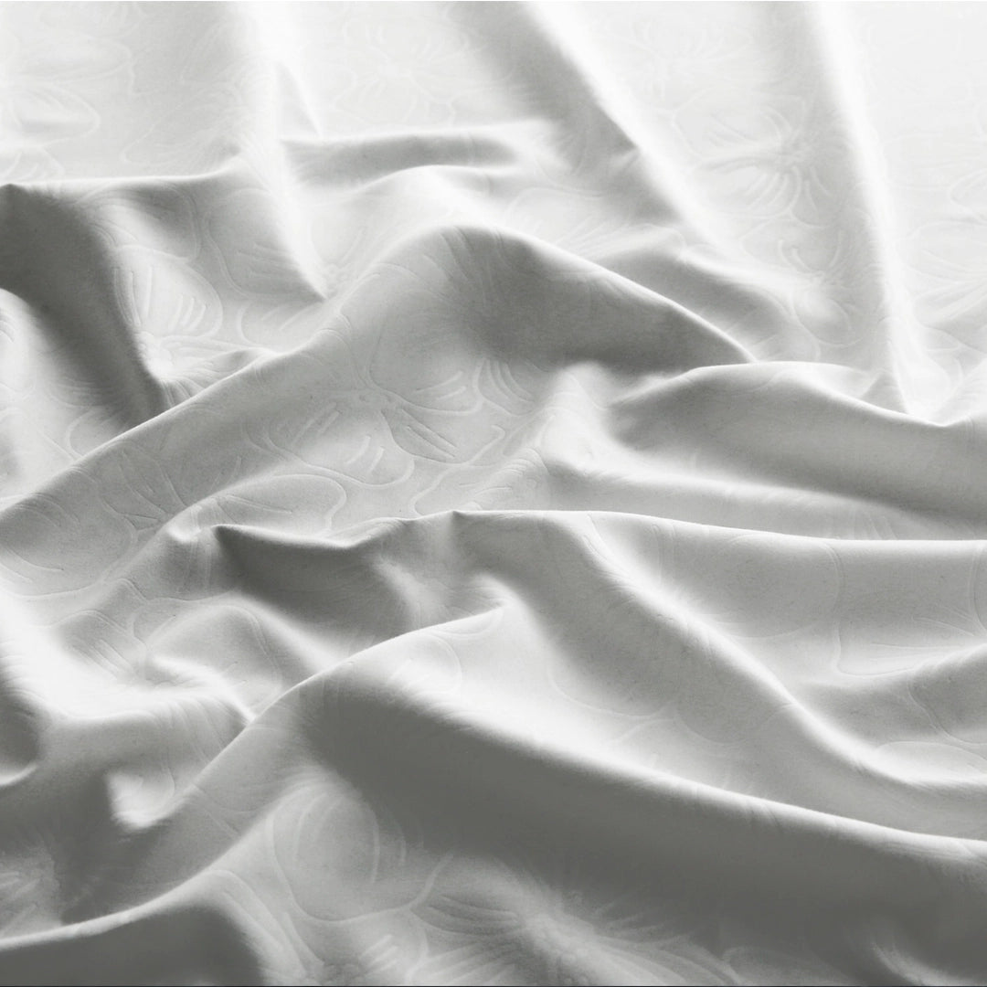 6 Piece - White Self Printed Duvet Cover Set