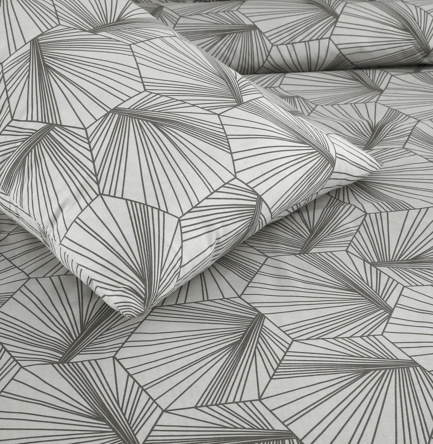 3/6 Piece - Hexa Grey Lined Set - 3161