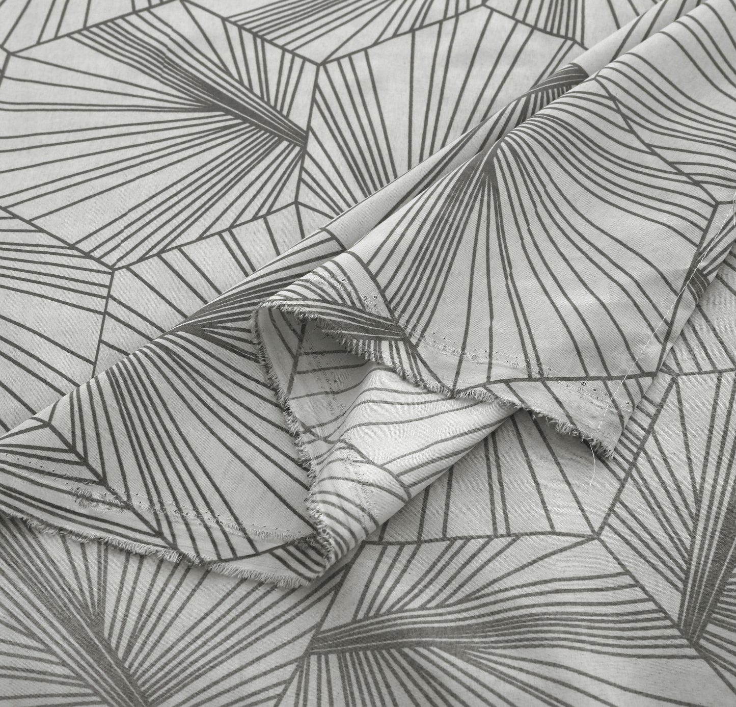 3/6 Piece - Hexa Grey Lined Set - 3161