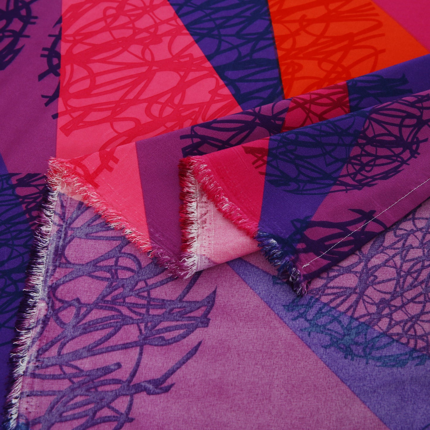 6 Piece - Blue & Pink Gradient Printed Duvet Cover Set