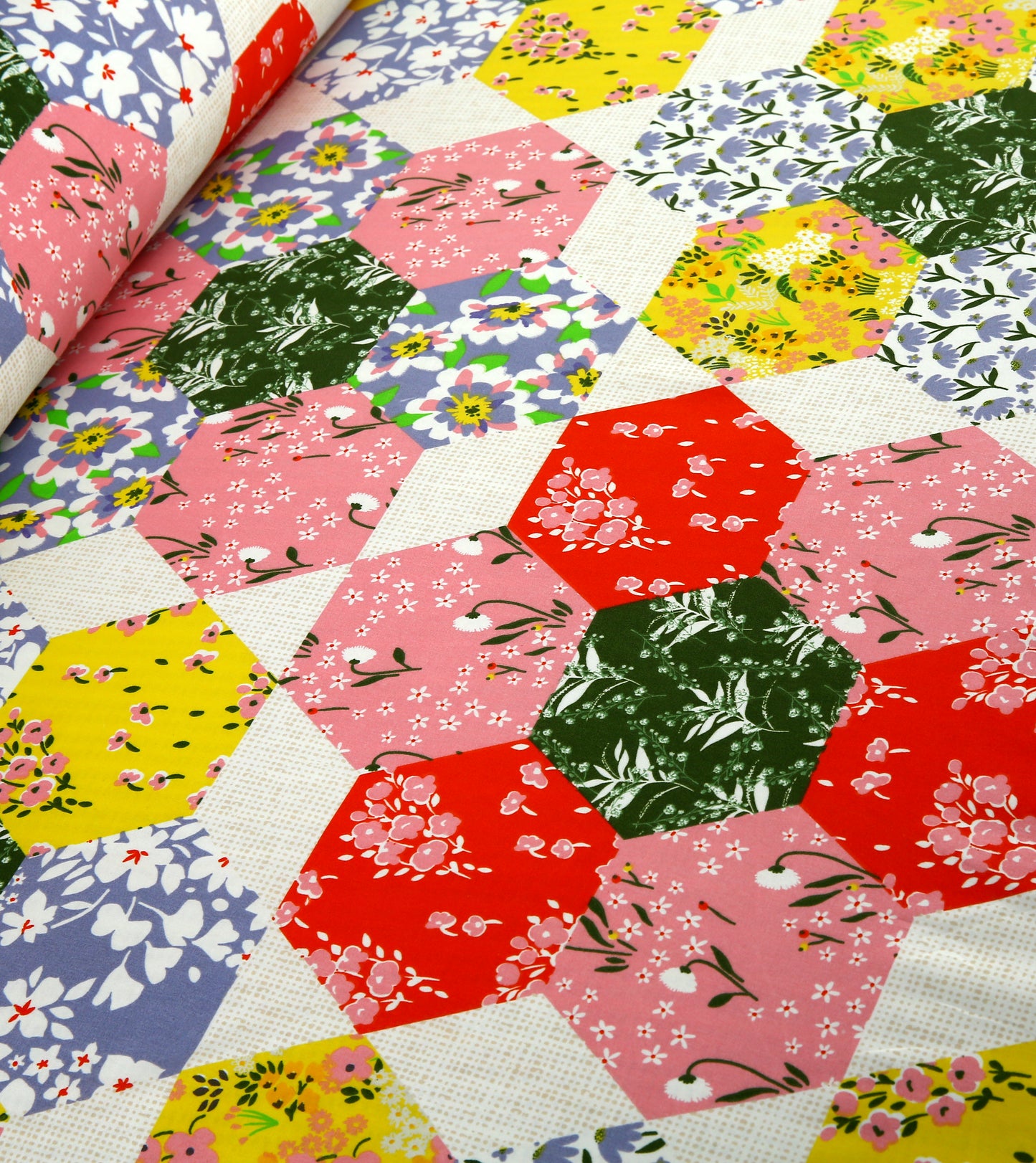 6 Piece - Multi Hexa Patch Printed Duvet Cover Set
