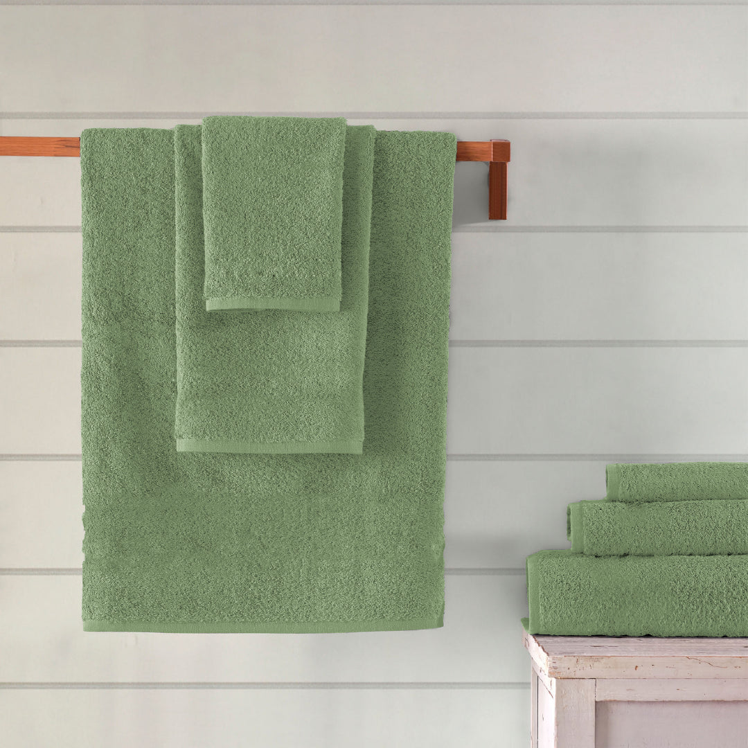 Hazel Green Towel - 100% Cotton